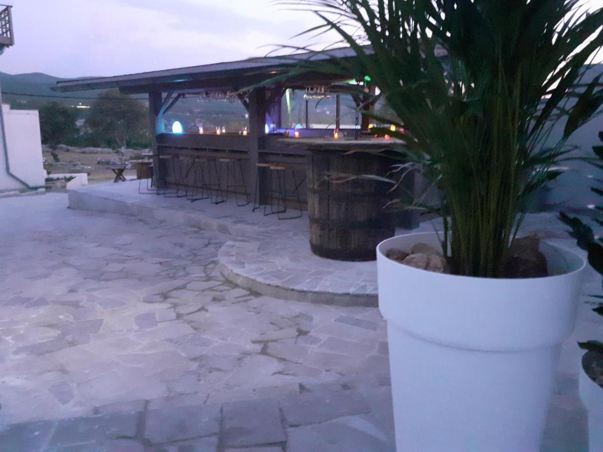 Hotel B&B Mama Mia Обровац Экстерьер фото