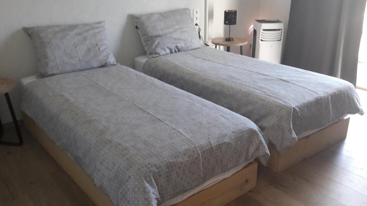 Hotel B&B Mama Mia Обровац Экстерьер фото